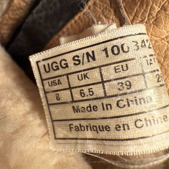 UGG Neevah Shearling Lined Short Ankle Women's Black Suede Size 8 Winter Casual - Picture 12 of 14